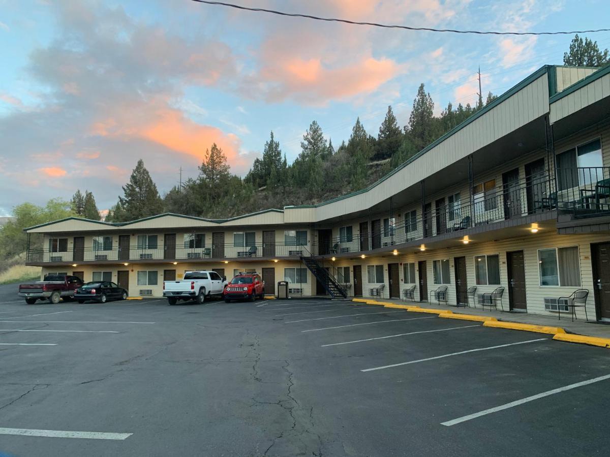 Sunset Inn - Джон-Дэй Экстерьер фото